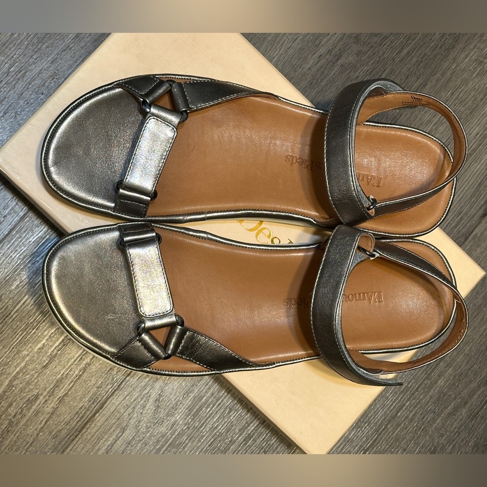 L’Amour Des Pieds Vasey Leather Sandals in Pewter Metalli EUC size 11 - Picture 4 of 8
